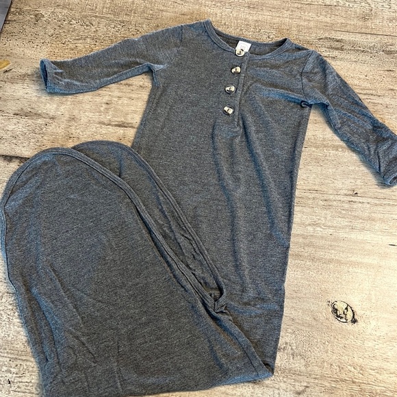 Lou Lou company gown charcoal grey - Picture 1 of 4